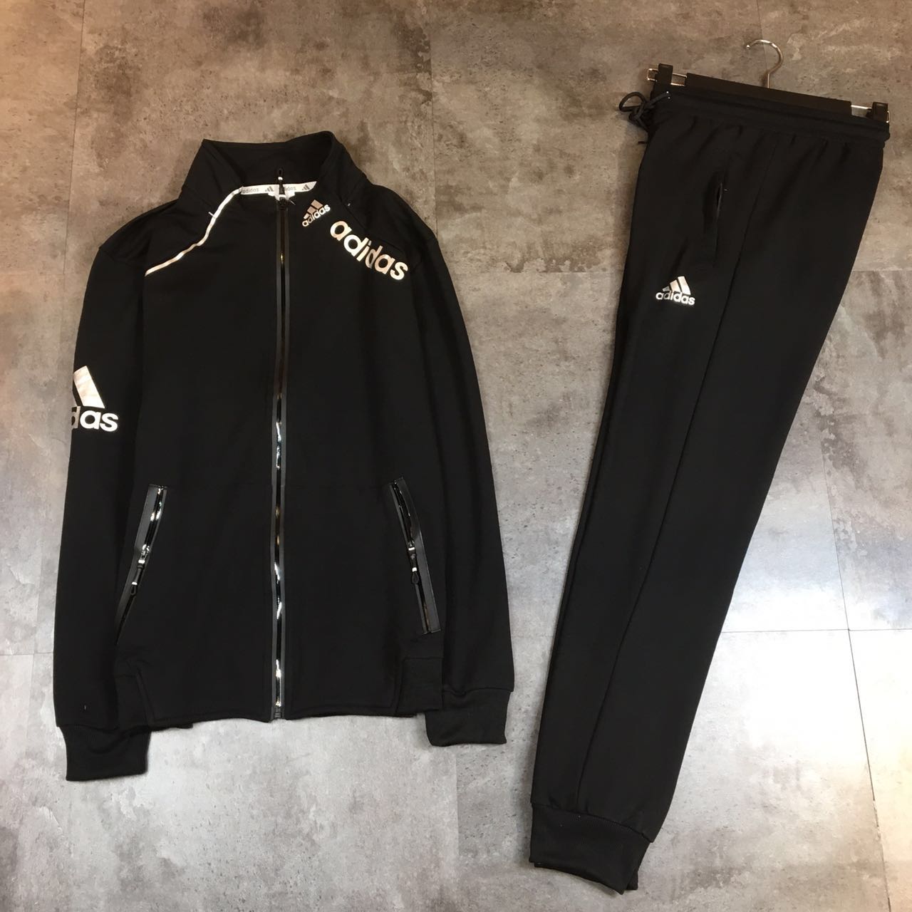 men ad sport suits-089